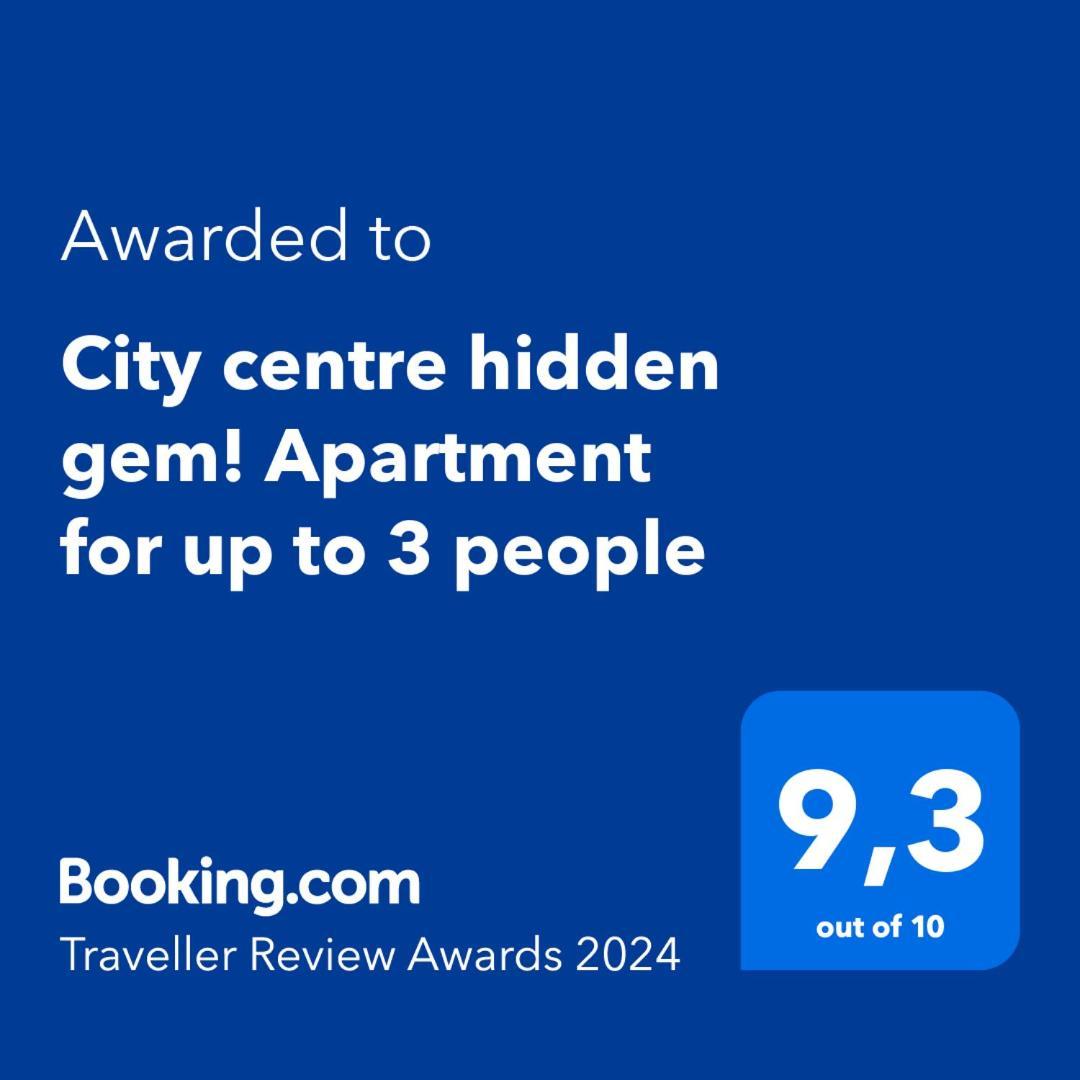 City Centre Hidden Gem! Apartment For Up To 3 People Bryssel Exteriör bild